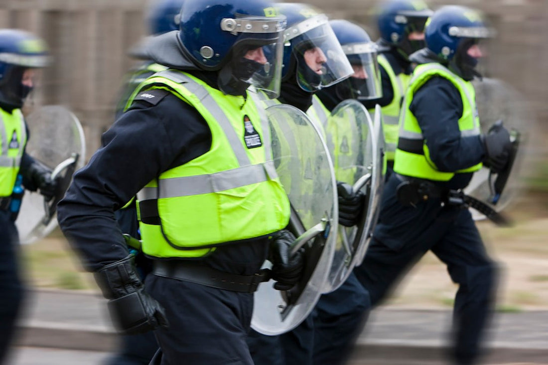 Ballistic body armor vest