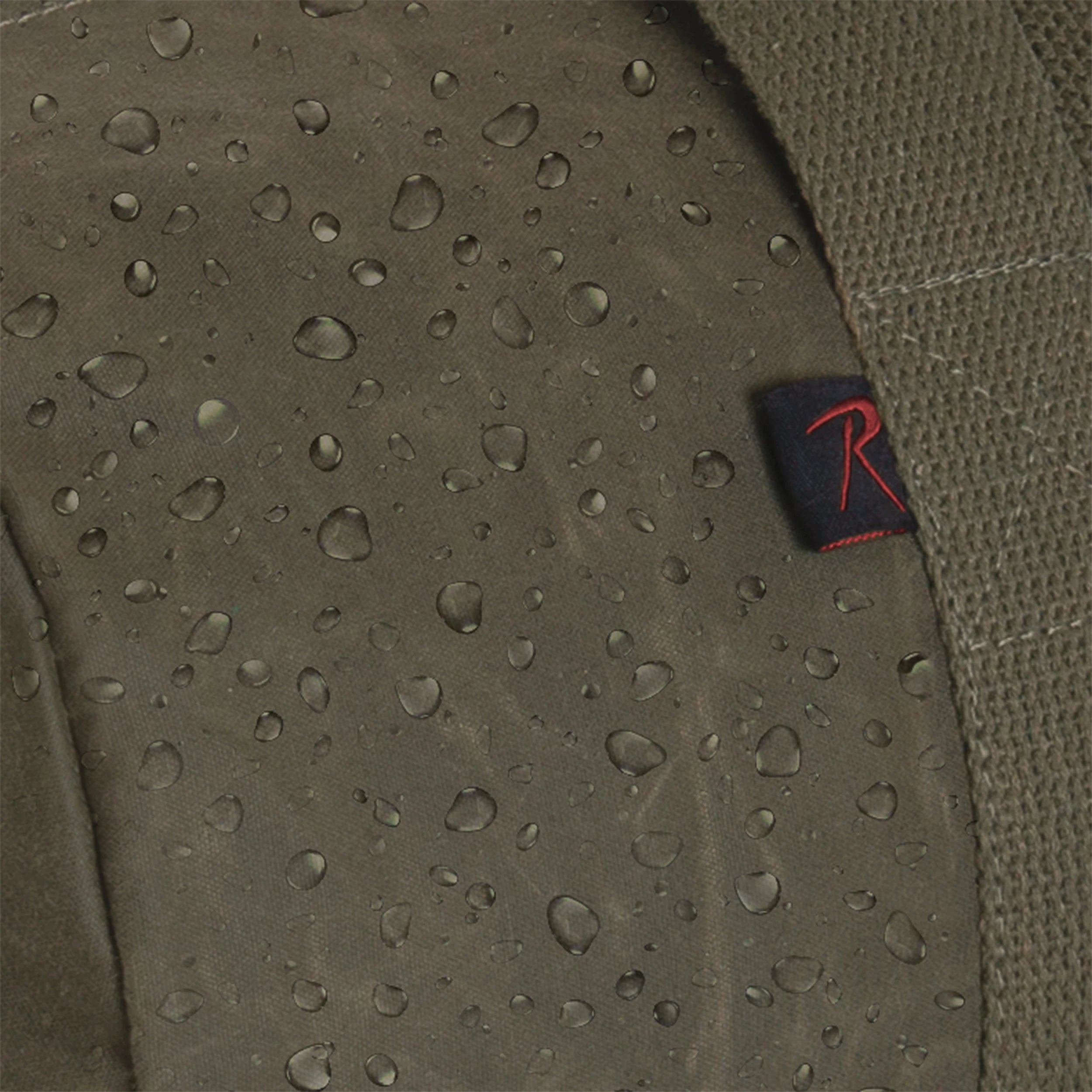 Rothco Waxed Canvas Shoulder Duffle Bag - 19 Inch Bags close-up photo