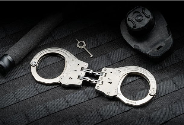 ASP Sentry Hinge Handcuffs