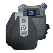 Tactical vest with a protective plate labeled 'Predator Armor' on a white background