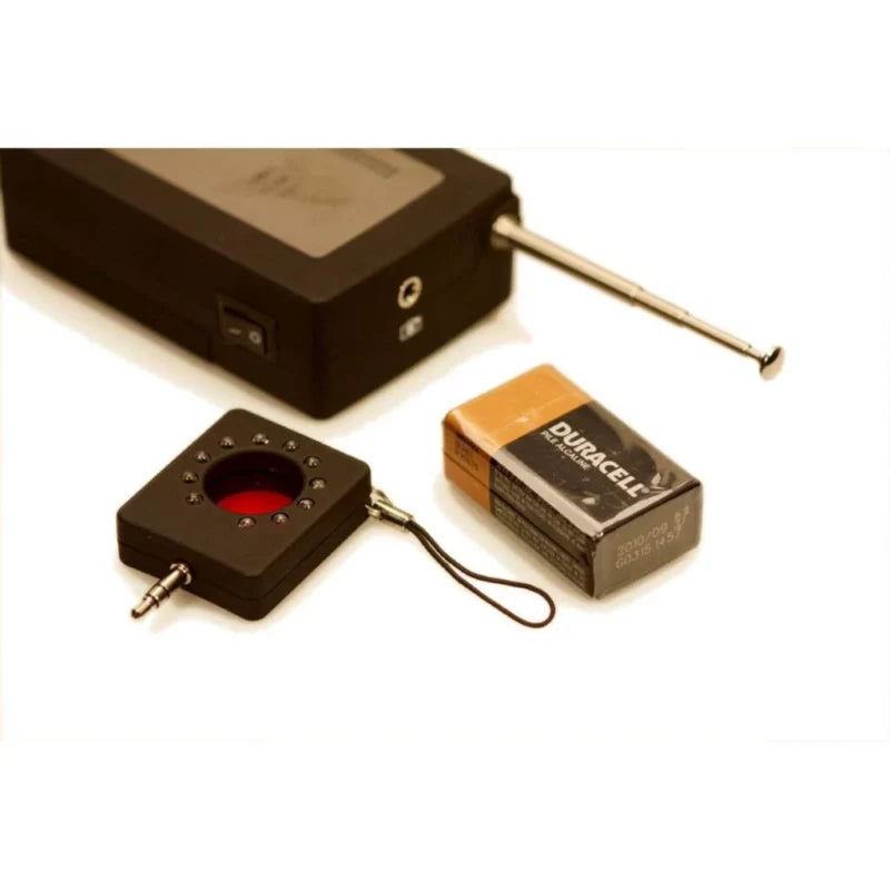 2-in-1 Professional RF Signal Detector with Camera Lens Finder